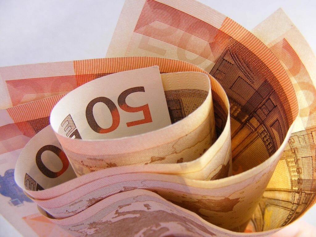 Pil: Confesercenti, incertezza dovuta ai dazi ha frenato l’economia